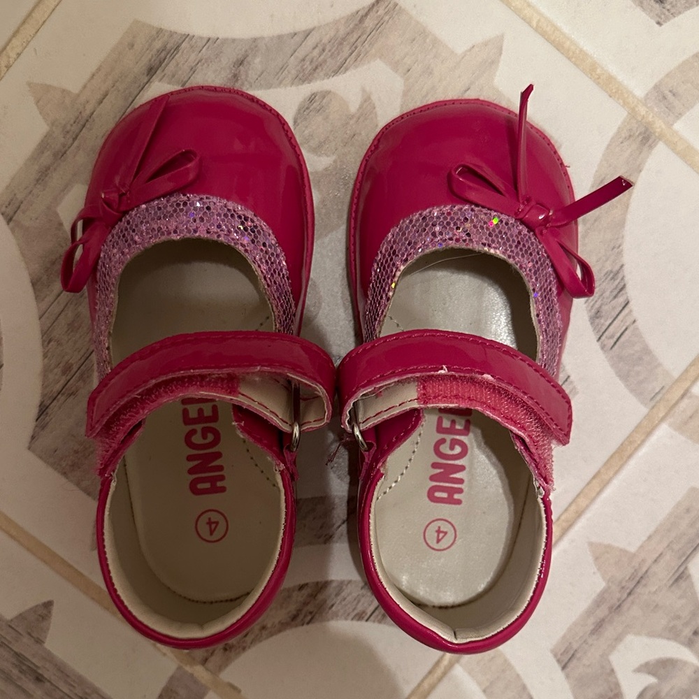 Angel Kids Fuchsia Glitter Dress Shoes